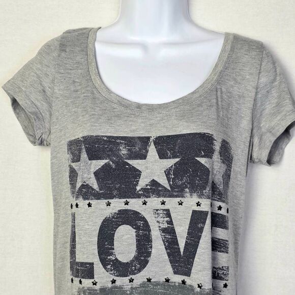 Maurices Graphic LOVE Flag Tee Shirt Gray M - Picture 2 of 6